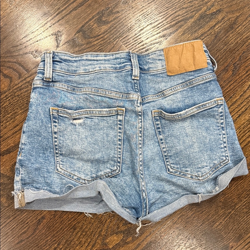 Denim Blue Women's Shorts H&M 6 light medium wash shorts denim